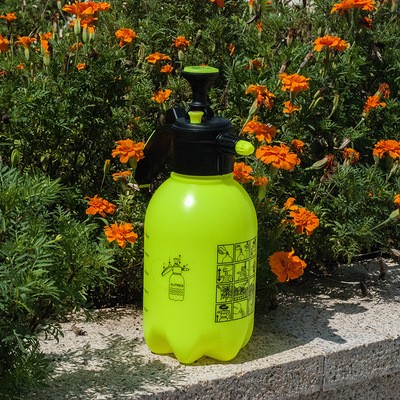 廠家批發新款2L氣壓式噴霧器噴灑手壓澆花噴水壺消毒園藝塑料壺