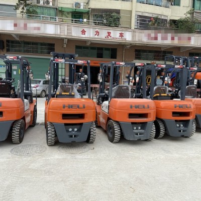 深圳廠價(jià)直銷合力叉車、寶安沙井叉車批發(fā)、公明低價(jià)促銷柴油叉車