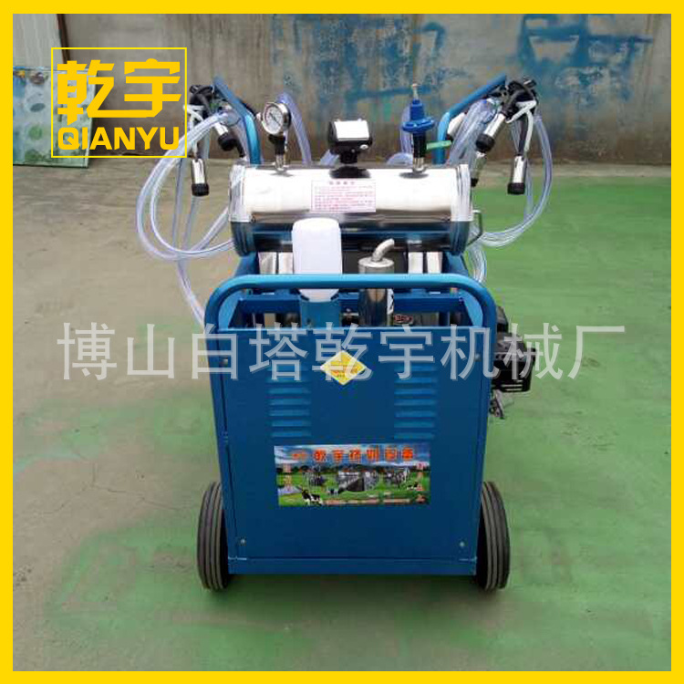 雙桶真空泵擠奶機(jī)3