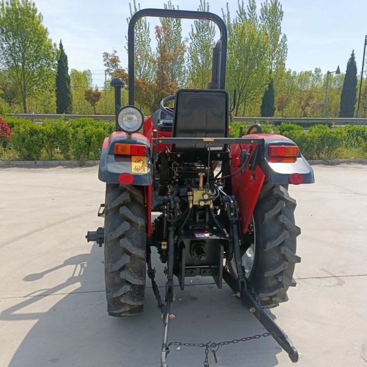 四輪高配東方紅拖拉機(jī) 大馬力耕田犁地機(jī) 農(nóng)用四驅(qū)多缸拖拉機(jī)