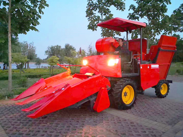 后置扒皮玉米聯(lián)合收割機(jī) 2行倒伏玉米收獲機(jī) 3行背負(fù)式青儲(chǔ)玉米收