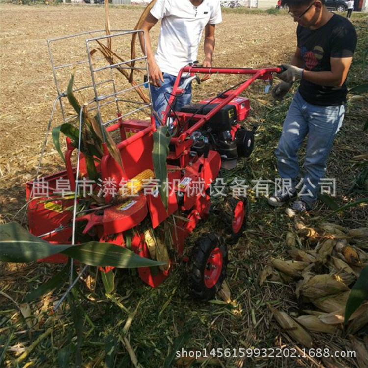 玉米 收獲粉碎機(jī) (11)