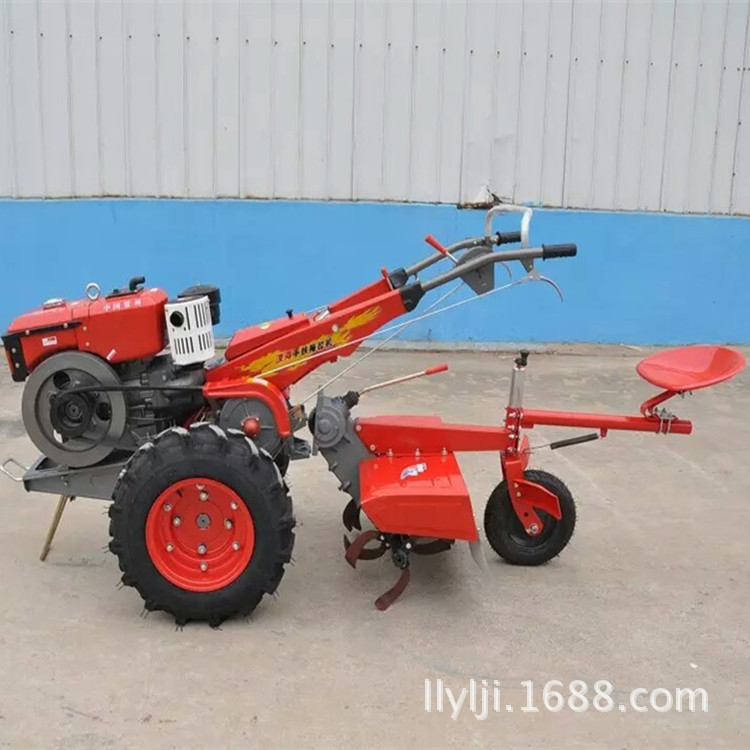 帶坐柴油旋耕機(jī)