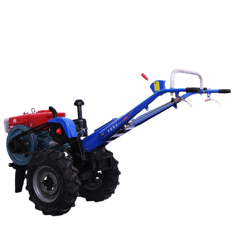 常美農(nóng)用柴油機(jī)18馬力水冷柴油機(jī) ZS1105+東風(fēng)型151底盤(pán)