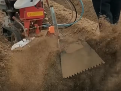多功能微耕機(jī) 大蔥開溝培土起壟機(jī) 田園管理機(jī)