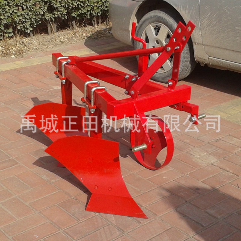廠家供應(yīng)1L-225小型鏵犁 四輪拖拉機(jī)配套翻地犁 三點(diǎn)懸掛式開溝犁