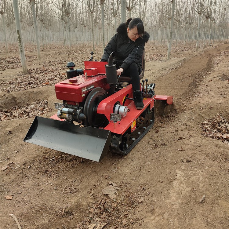 小型微耕機 大棚履帶式多功能開溝起壟旋耕機 山地農用打田耕地機