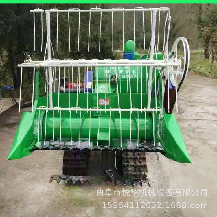 柴油版小型履帶式谷物聯合收割機 自走式水稻小麥收割脫粒一體機