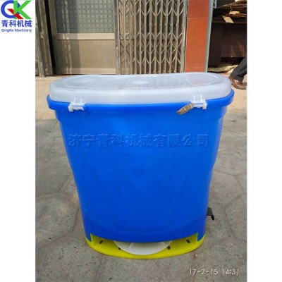 夏季農田施肥播種機 背負式電動撒肥器 魚塘養魚飼料施喂機