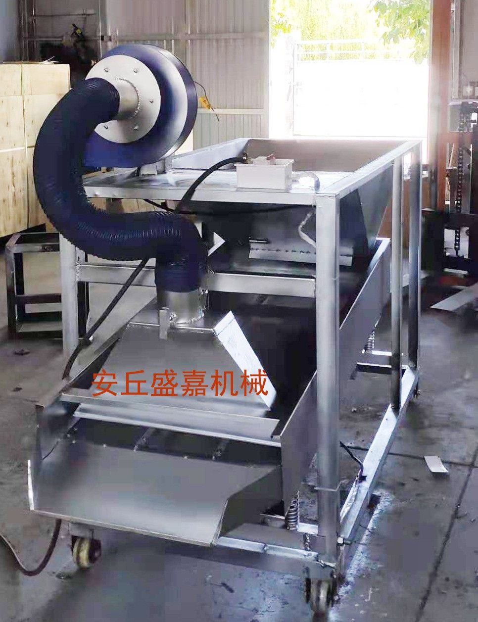 多功能篩選機(jī) 花生 玉米小麥篩選機(jī) 分級(jí)機(jī)小型分選機(jī)械設(shè)備