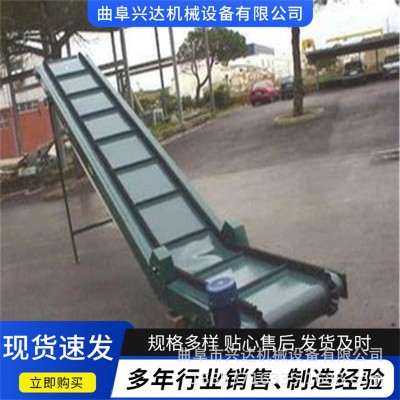 爬坡飼料糧食運輸機 帶式液壓電動升降機 移動式圓管皮帶輸送機