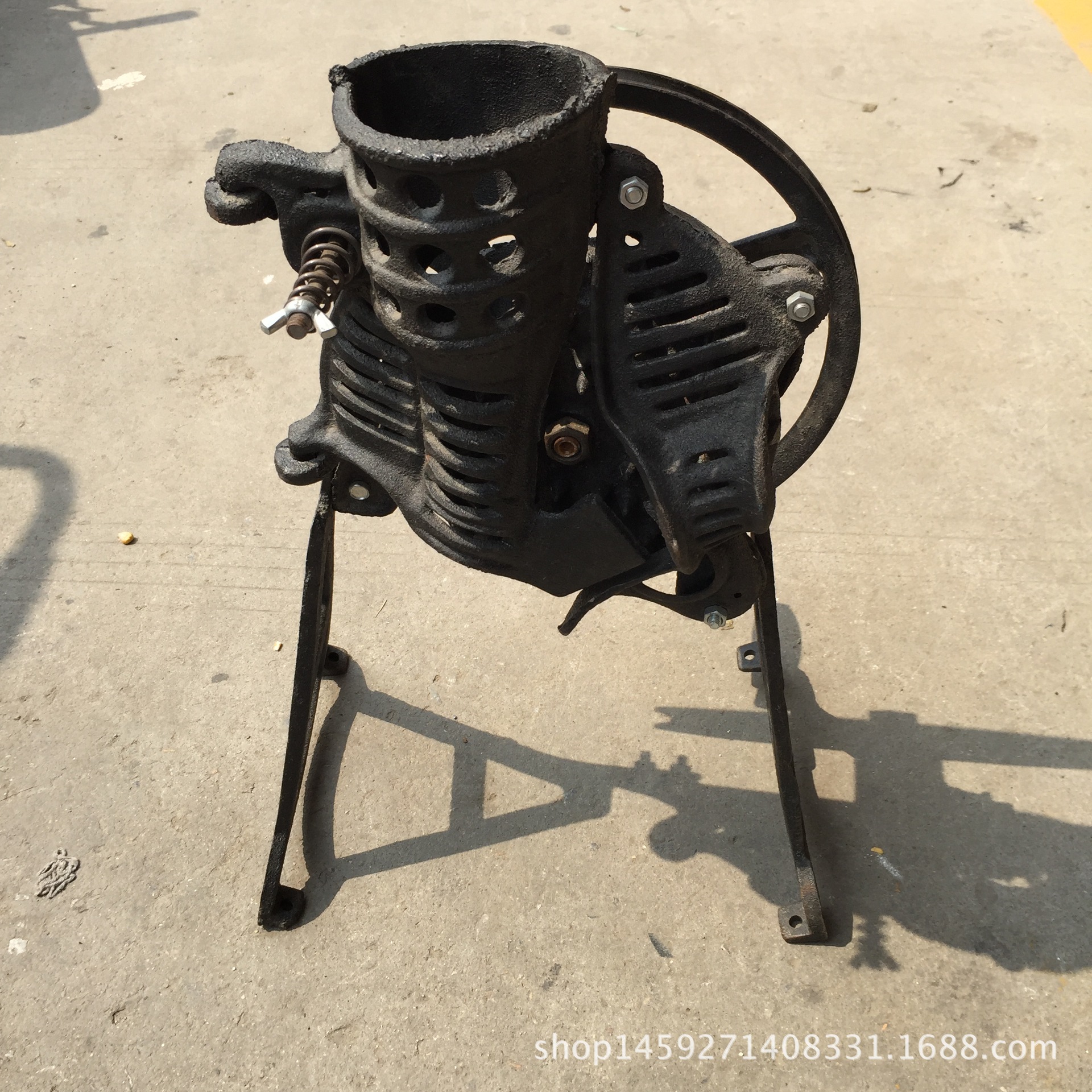 手動鑄鐵玉米脫粒機