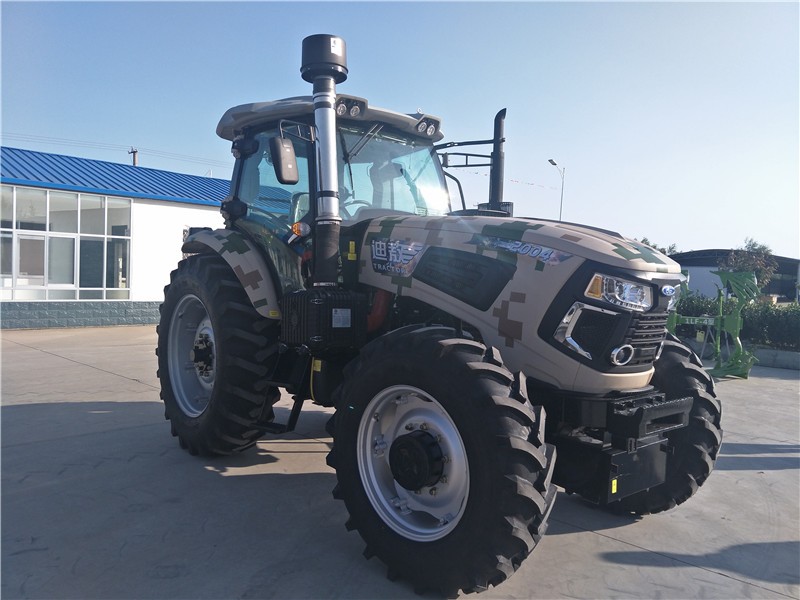 迪敖Y(jié)J-2004輪式拖拉機