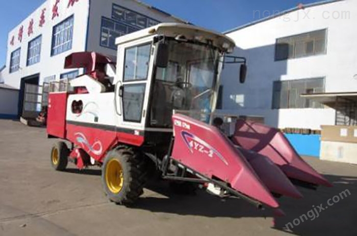 興義農豐4YZ-2型玉米收獲機