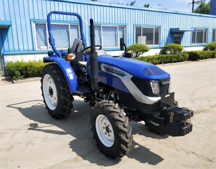 雷沃歐豹M504-E（G4）輪式拖拉機