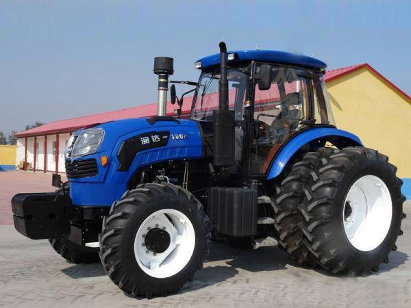 潤(rùn)達(dá)1804輪式拖拉機(jī)