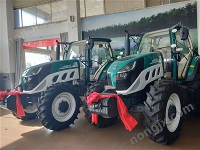 雷沃阿波斯拖拉機 百年品牌 品質