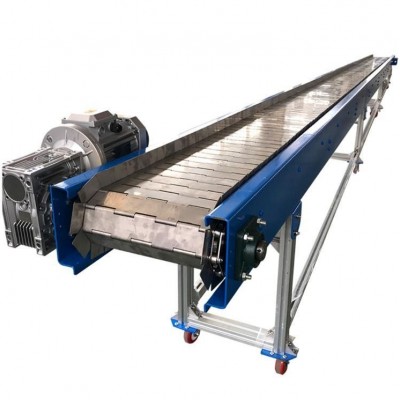 304不銹鋼鏈板輸送機 食品加工流水線板鏈傳送機 沖孔鏈板輸送帶