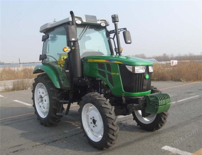 山東聯發野迪704-X輪式拖拉機