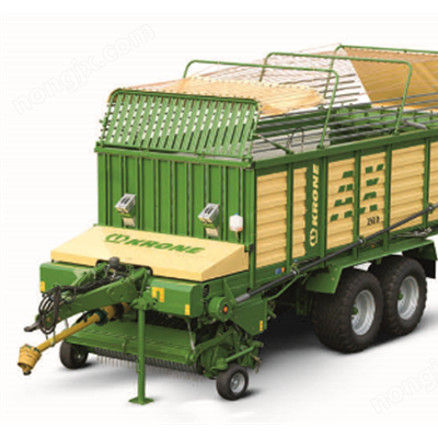 AX-青貯飼料拖車