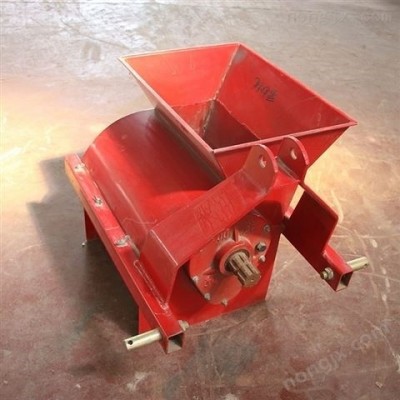 遼寧 移動(dòng)式碎土機(jī) 苗床土皮帶粉碎機(jī) 廠家