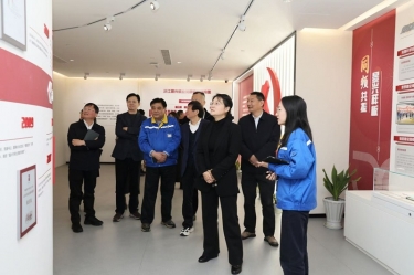 省工商聯(lián)黨組成員、副主席吳海瑜調(diào)研景興紙業(yè)指導(dǎo)企業(yè)高質(zhì)量發(fā)展